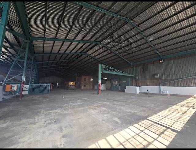 5,600M² FACTORY TO LET IN ANDERBOLT